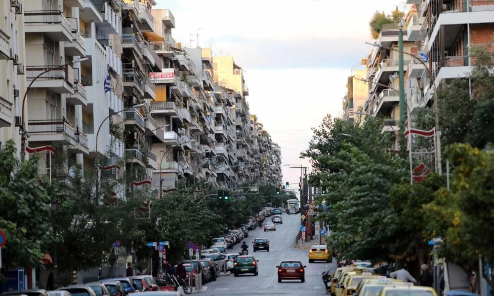 Πειραιάς: Έκρηξη θερμοσίφωνα σε διαμέρισμα – Τραυματίστηκε νεαρός που ήταν μέσα